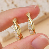 Clara™ | Boucles d'oreilles créoles entrelacées avec zircon