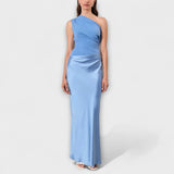 Robe maxi élégante à une épaule