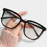 Lunettes carrées avec protection contre la lumière bleue