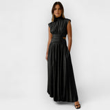Robes élégantes avec découpes
