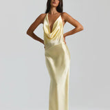 Karolína – Robe Maxi Élégante