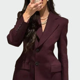Nikol - Veste au Coup Imposant et Boutons