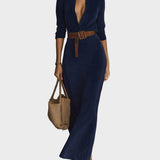 Robe maxi en daim avec un seul bouton et col