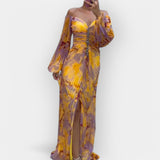Robe avec fente