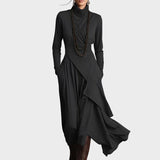 Teresa - Robe maxi en tricot asymétrique avec col roulé