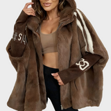 Karolína – Manteau Confortable avec Capuche